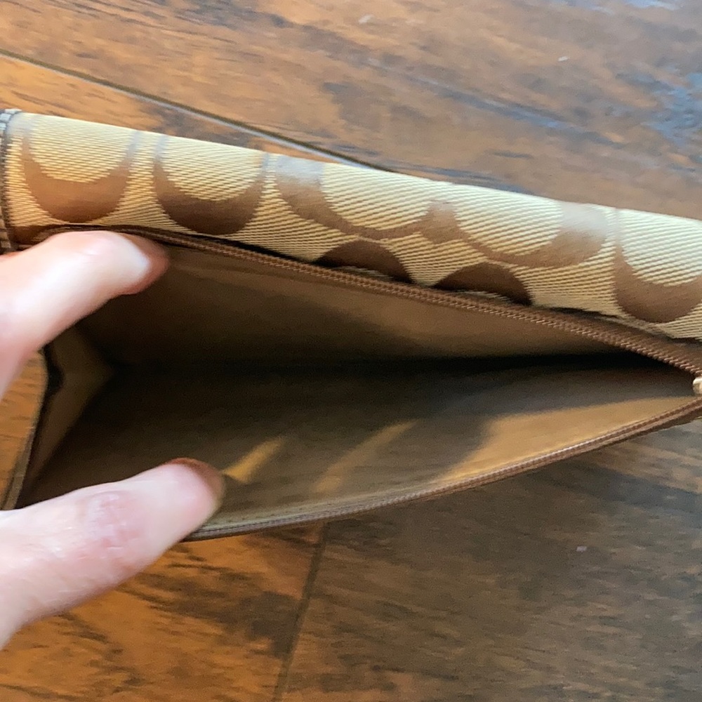 Coach Tan Logo Wallet - Picture 9 of 9